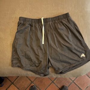 Tracksmith Session Shorts Charcoal Medium